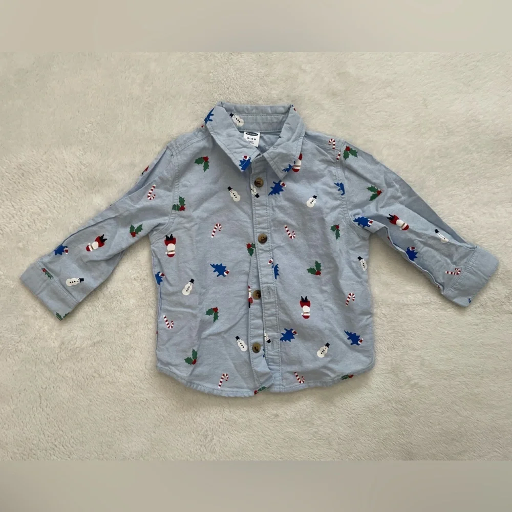 Old Navy Light Blue Holiday Shirt with Snowman Print 12-18 months